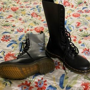 Dr. Martens 1914 Smooth Leather Boots Never Worn